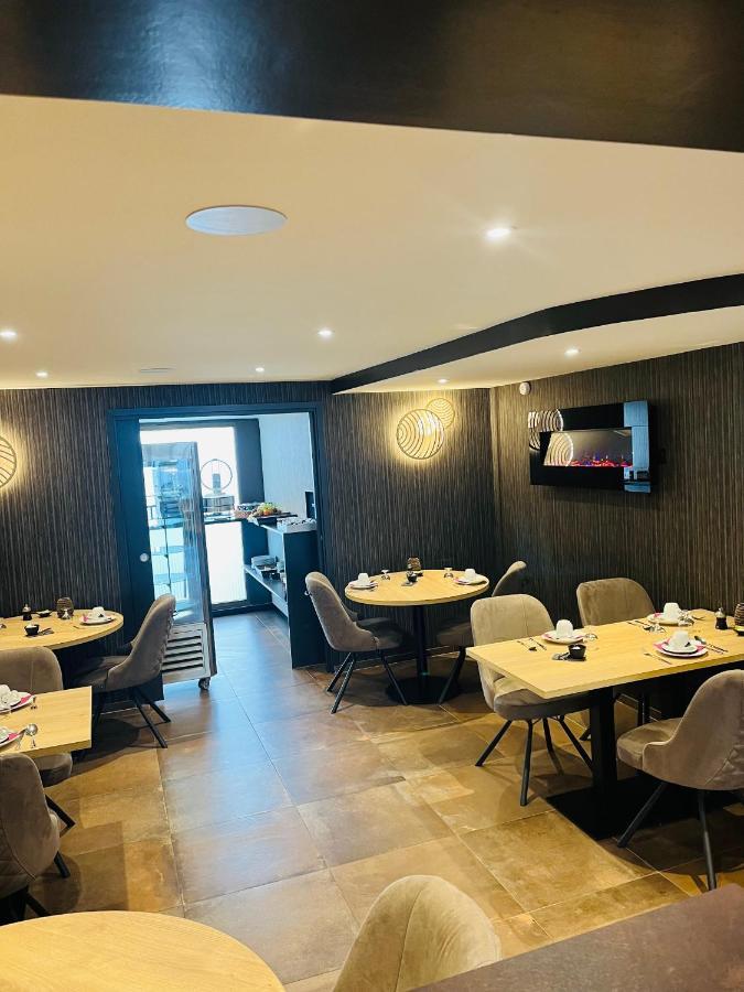Hotel Restaurant De La Marne 파임폴 외부 사진